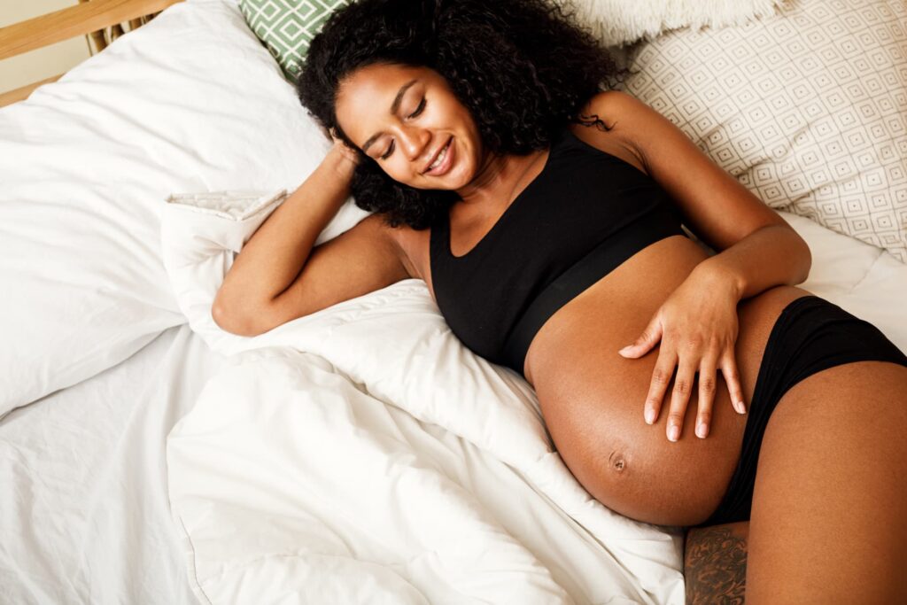 Photo of young black Pregnant Woman